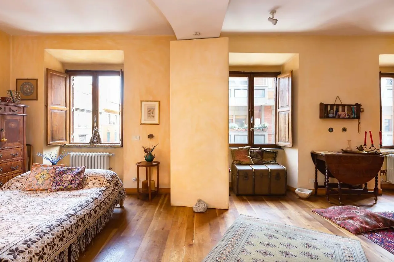 Charming Colosseum Apartment Rome Italy